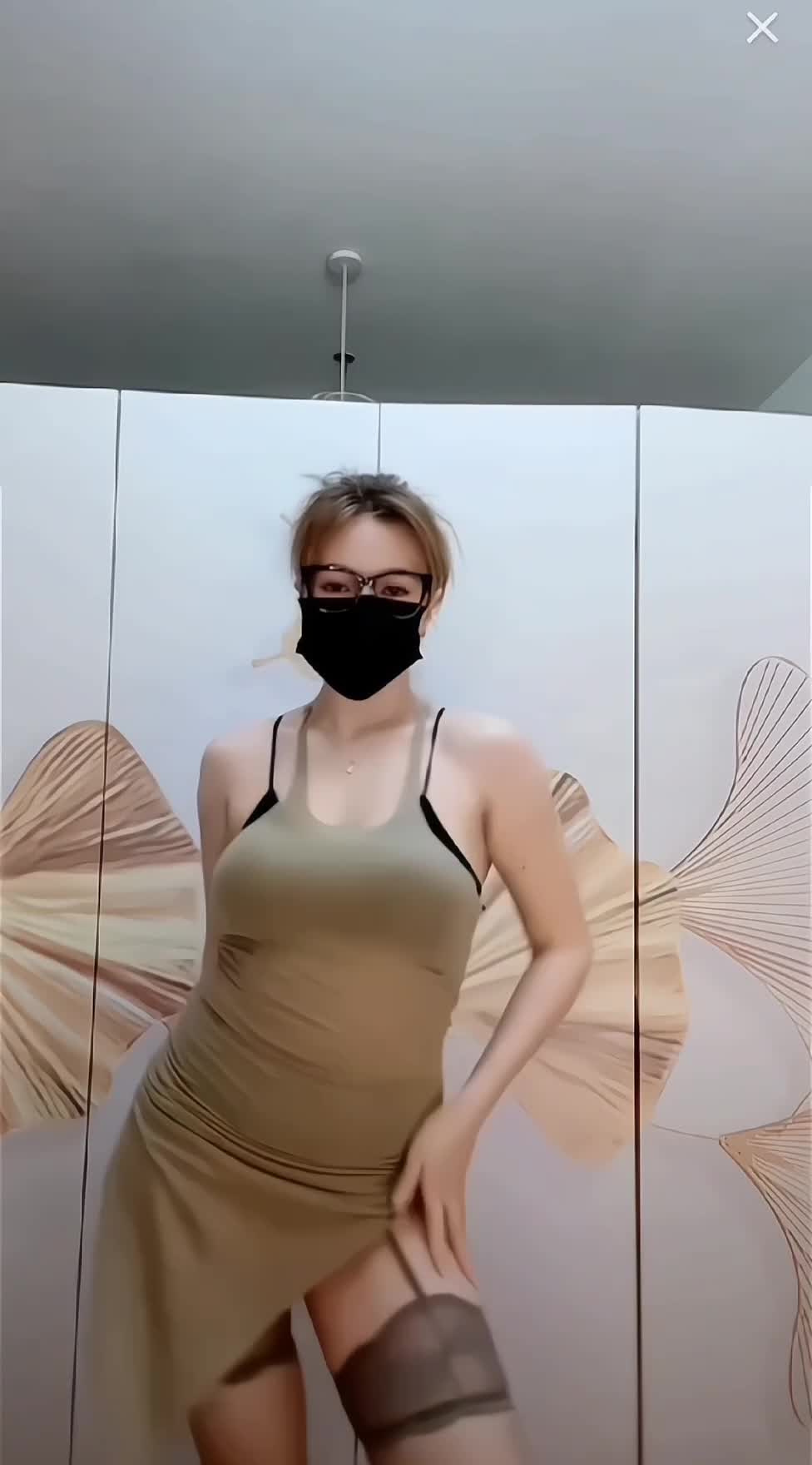 22